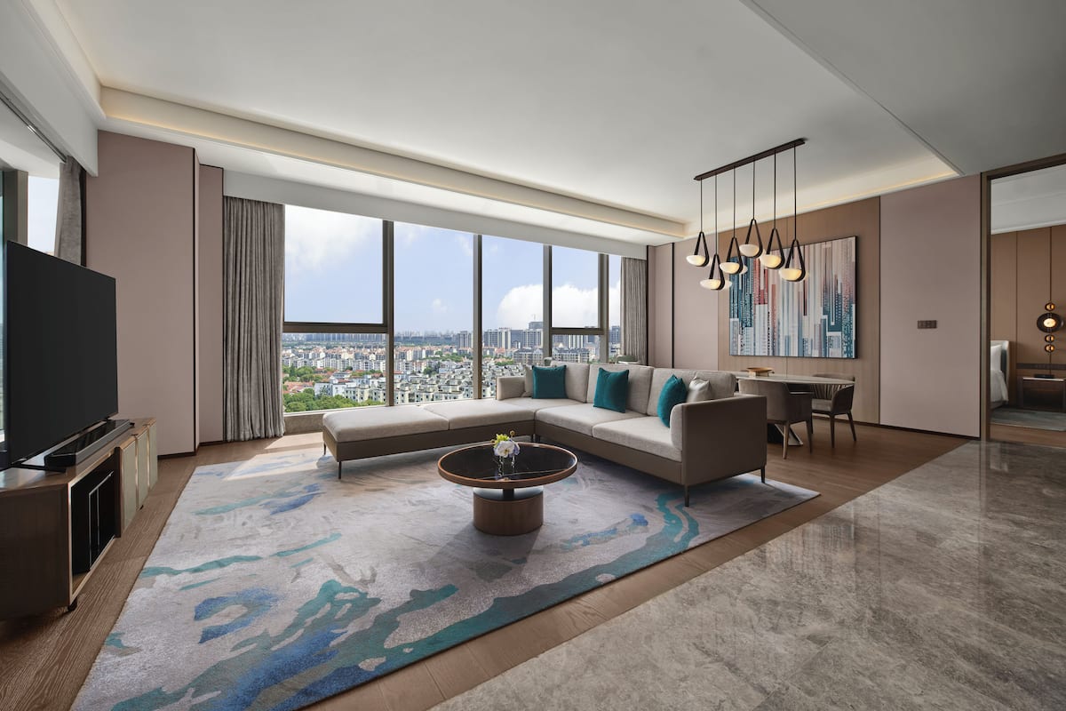 King Ambassador Suite | Quang cảnh thành phố