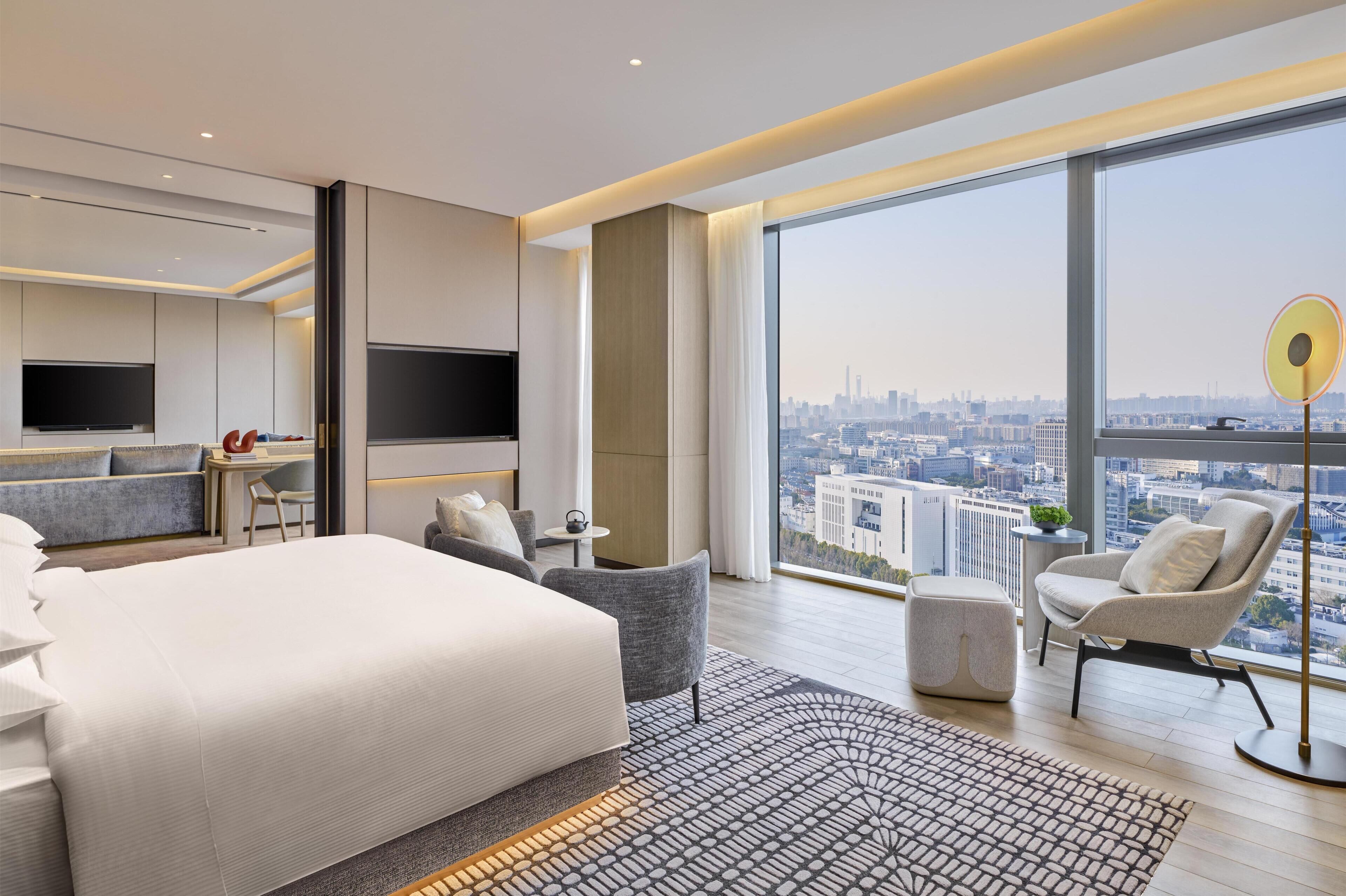 Premium bedding, down comforters, pillowtop beds, in-room safe
