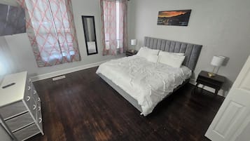 1 bedroom, free WiFi, bed sheets