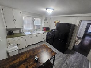 Microwave, oven, stovetop, coffee/tea maker