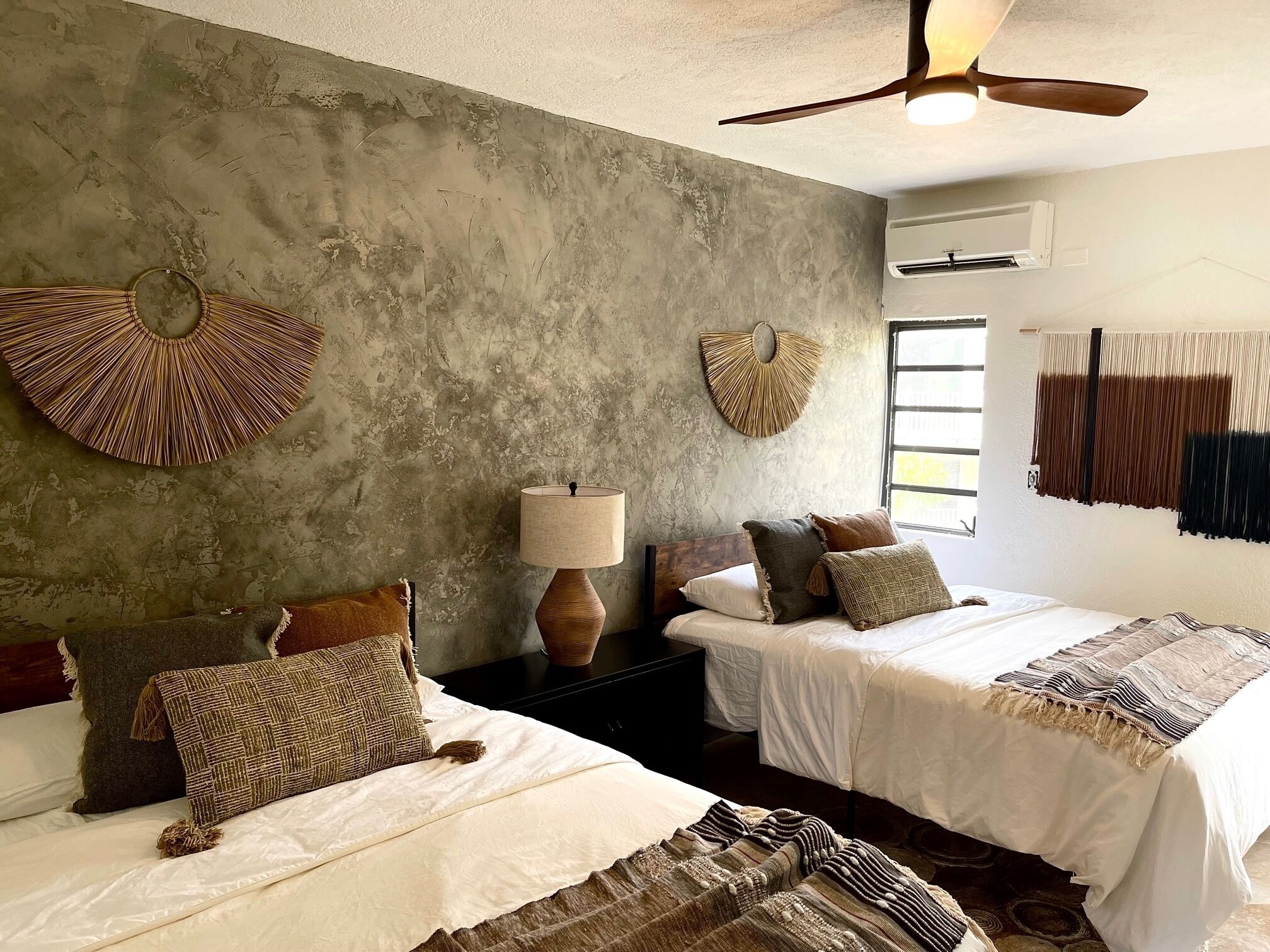 2 bedrooms, desk, iron/ironing board, free WiFi