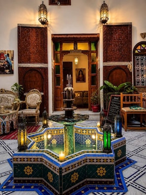 منطقة الاستقبال
