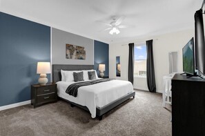 5 chambres, fer et planche à repasser, Wi-Fi, draps fournis