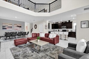 TV - 5 Bedrooms / 5 Bathrooms / Champions Gate (634WS) (Kissimmee)