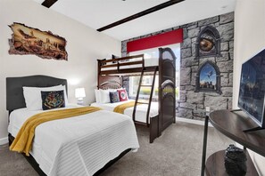 5 bedrooms, travel cot, WiFi, bed sheets - 5 Bedrooms / 5 Bathrooms / Champions Gate (634WS) (Kissimmee)