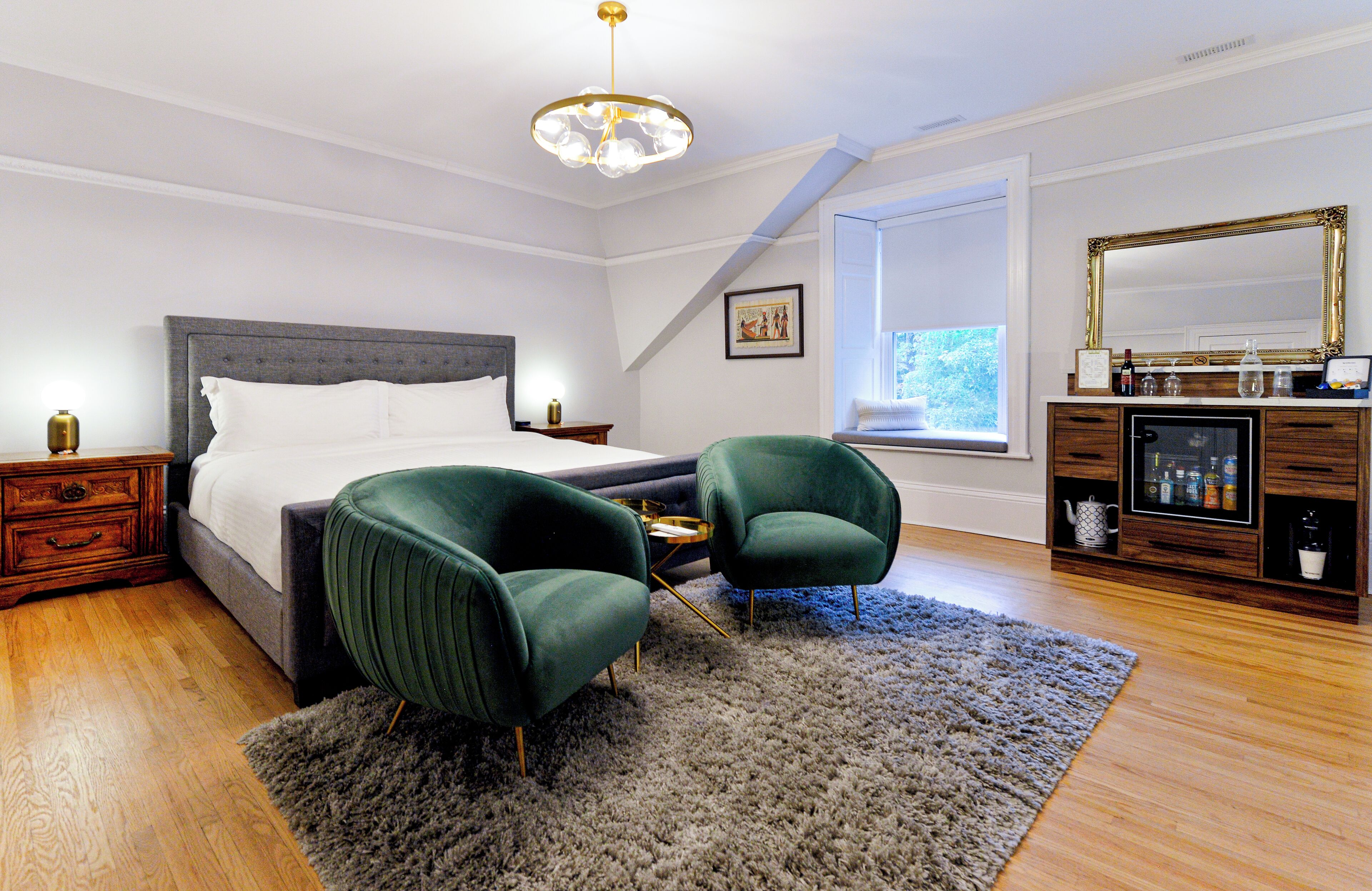 Deluxe Double Room, 1 King Bed, Private Bathroom, Pool View | Iron/ironing board, free WiFi