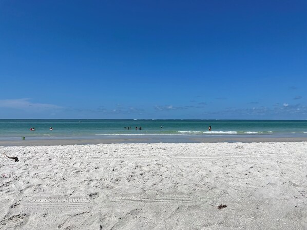 Sun loungers, beach towels