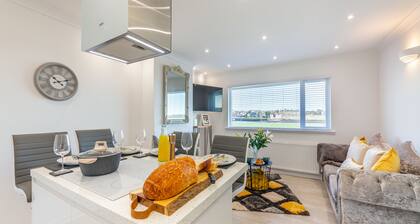 2 bedroom accommodation in Berwick-Upon-Tweed