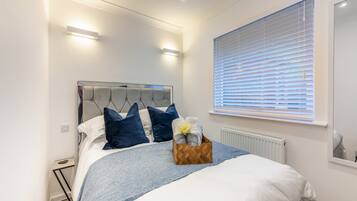 2 bedrooms, free WiFi, bed sheets