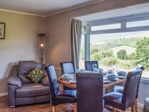 Dining - 3 bedroom accommodation in Pinmore, near Girvan (Pinmore, near Girvan)