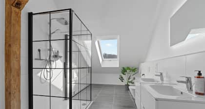 Design loft | near old town | parking lot | 84 m²