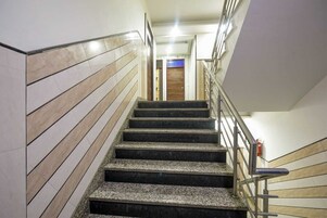 41-inch LED TV with satellite channels, books, computer monitors