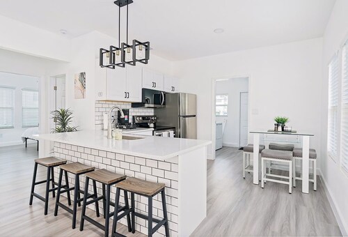 Family & Pet Friendly Home near TigerTown & Downtown Lakeland