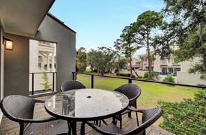 House (3 Bedrooms) | Interior - Mizzenmast by Avantstay Harbourtown Escape Group Retreat w/ Patio (Hilton Head Island)