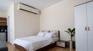 1 camera, Wi-Fi, lenzuola