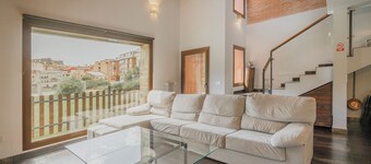 Country House 'La Puerta Del Rio Lobos Il' with Private Pool, Private Terrace and Wi-Fi