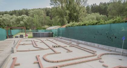 Casa rural 'La Puerta Del Río Lobos I' con piscina privada, terraza compartida y Wi-Fi