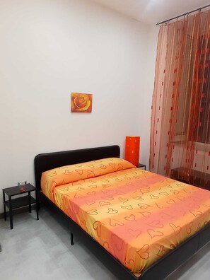 1 Schlafzimmer, Bügeleisen/Bügelbrett, Reisekinderbett, WLAN