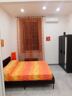 1 Schlafzimmer, Bügeleisen/Bügelbrett, Reisekinderbett, WLAN
