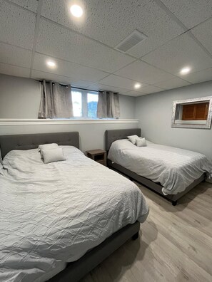 2 bedrooms, free WiFi, bed sheets