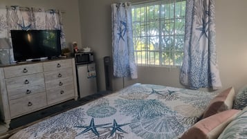1 dormitorio, tabla de planchar con plancha, wifi gratis y ropa de cama