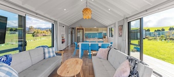 Lush Escape - Lake Taupo Holiday Home