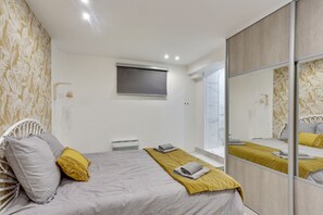 1 habitación, internet y ropa de cama 
