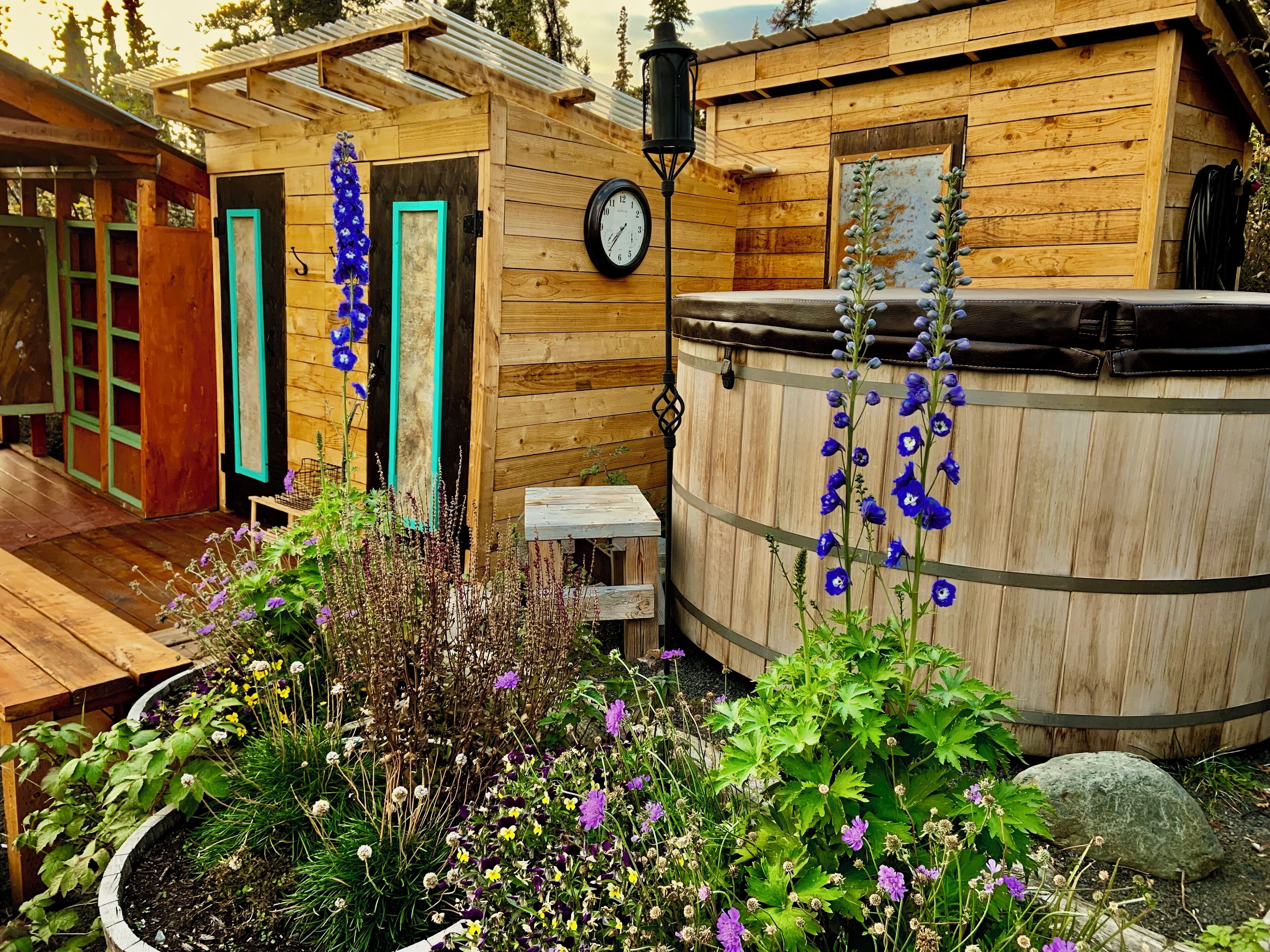 Bathtub spa outdoor
