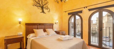 4 間睡房、熨斗/熨衫板、免費 Wi-Fi、床單