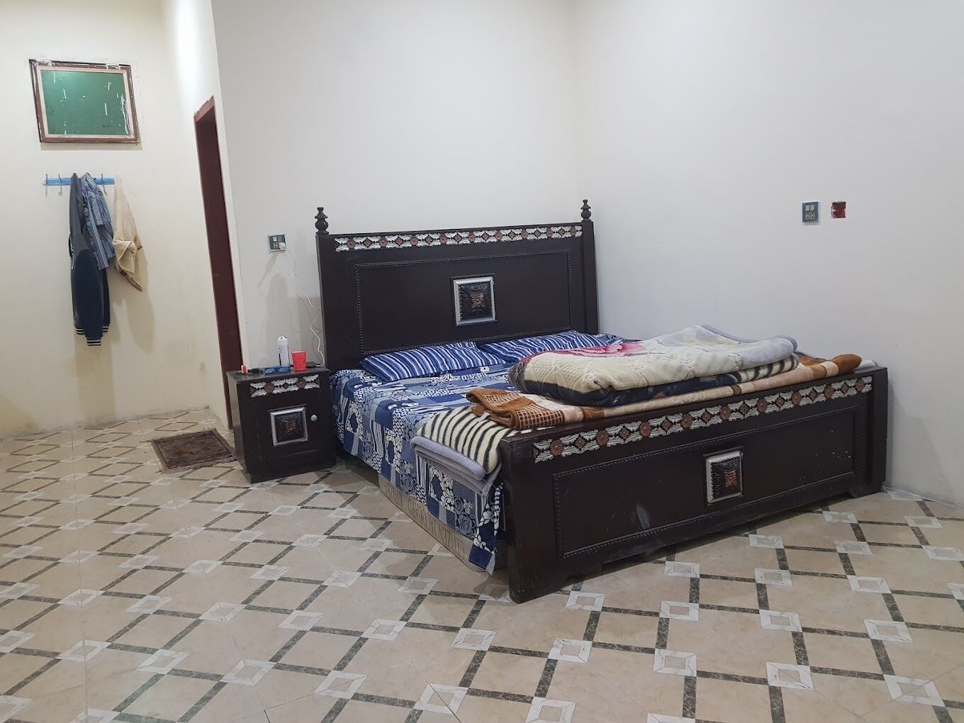 Deluxe Double Room, Mountain View | Soundproofing, iron/ironing board, free WiFi