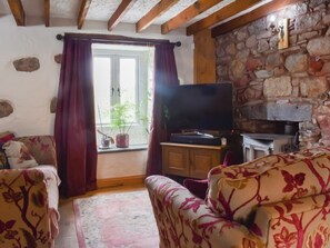 Télévision, cheminée