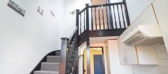 Host Stay St Martin s Road