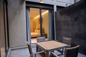 Apartment | 2 bedrooms, Internet - w Majestic 2BR w Modern Balcony in Polanco (Mexico City)
