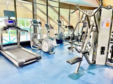 Fitness facility. Country Retreat Horseshoe Valley