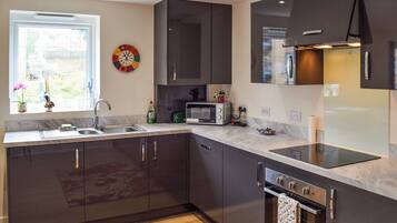 Dishwasher, highchair