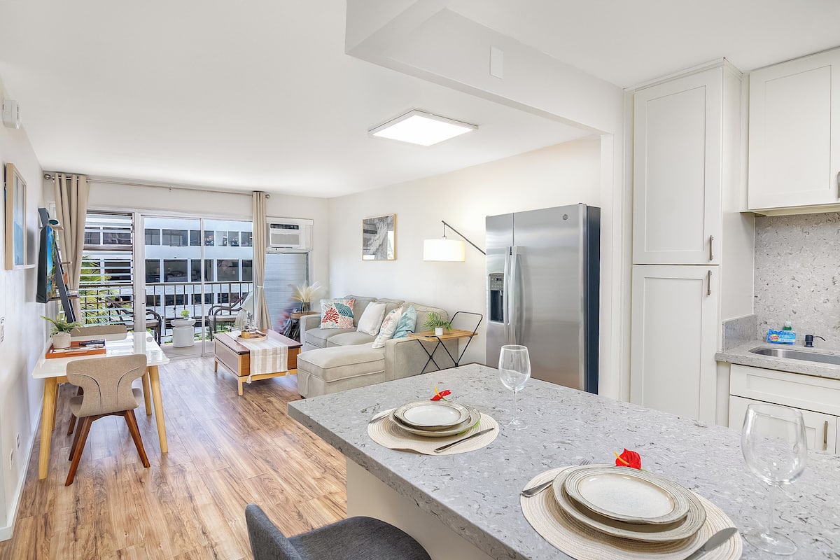 Apartment, 2 Bedrooms (0174 KW 710) | Living area