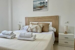 2 bedrooms, iron/ironing board, travel cot, WiFi