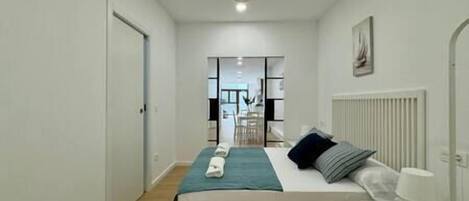 1 makuuhuone, vauvan matkasänky, Wi-Fi, vuodevaatteet