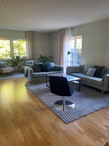 Large villa in a quiet location