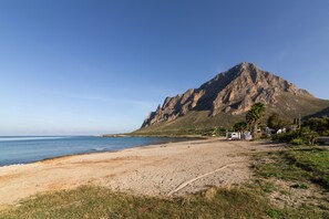 Vlak bij het strand