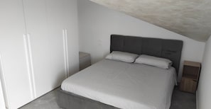2 chambres, Wi-Fi gratuit, draps fournis