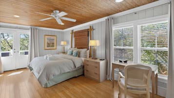 7 bedrooms, desk, iron/ironing board, free WiFi