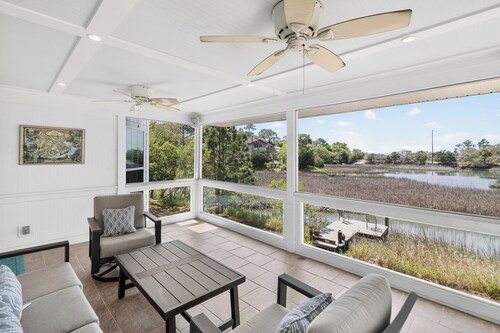 Hot Tub + Screened Porches │ Private Dock & Marsh Sunset Views