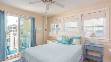 2 soverom, skrivebord, strykejern/-brett og wi-fi (inkludert)