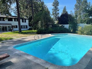 Alberca al aire libre 