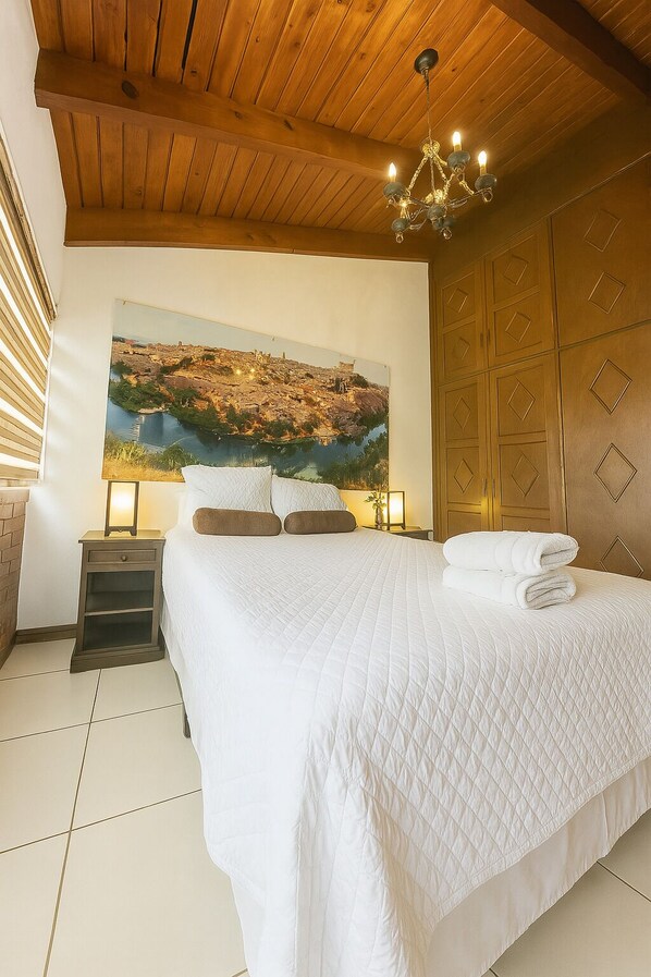 Room - Ole España (Guatemala City)