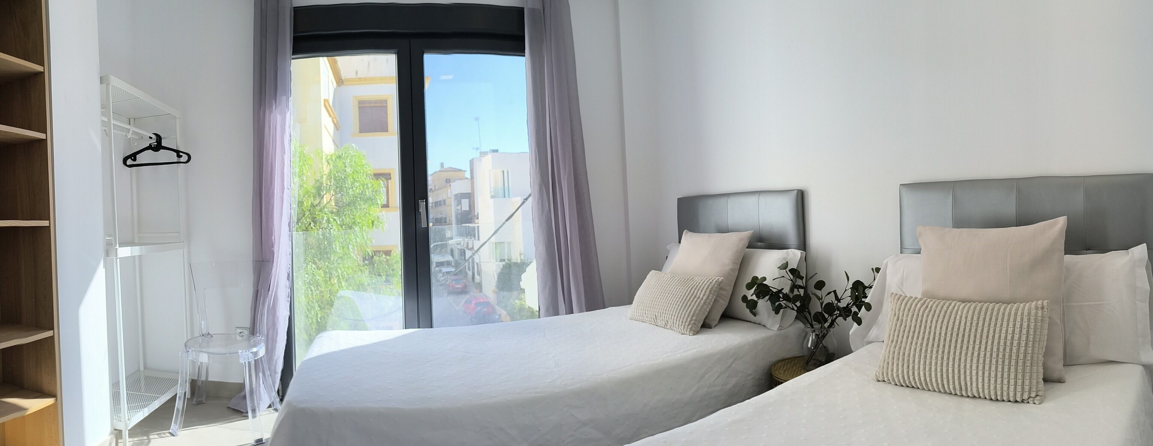 7 bedrooms, iron/ironing board, free WiFi, bed sheets