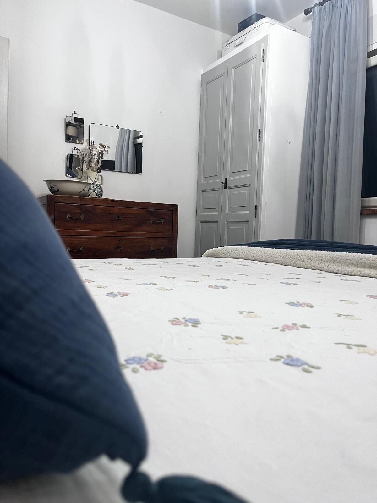 2 makuuhuonetta, silitysrauta/-lauta, Wi-Fi, vuodevaatteet