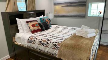 1 chambre, bureau, Wi-Fi, draps fournis