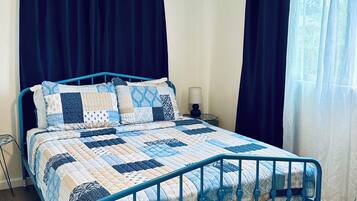 1 chambre, bureau, Wi-Fi gratuit, draps fournis